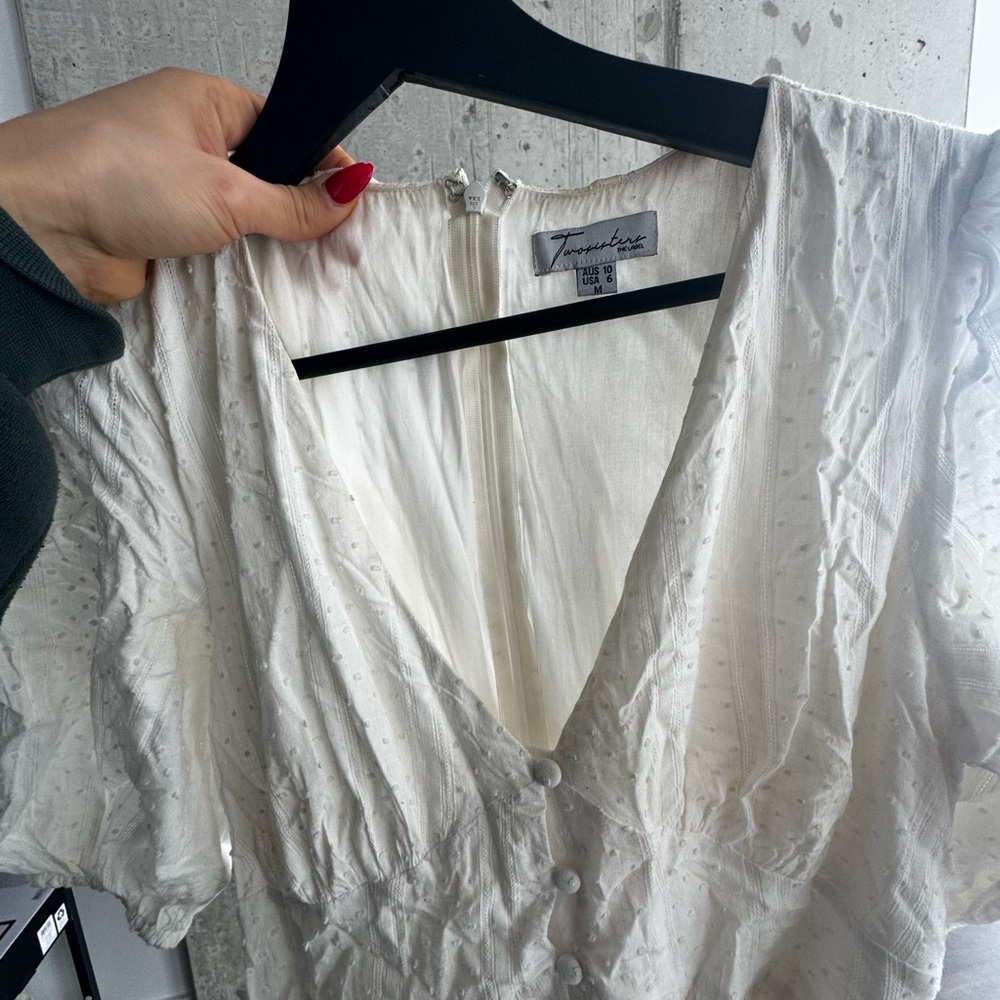 White Midi Blouse with Ruched Sleeves and V-Neckline